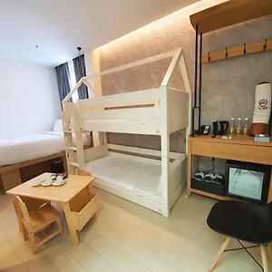 Hotel Clover 769 North Bridge Road, Singapore